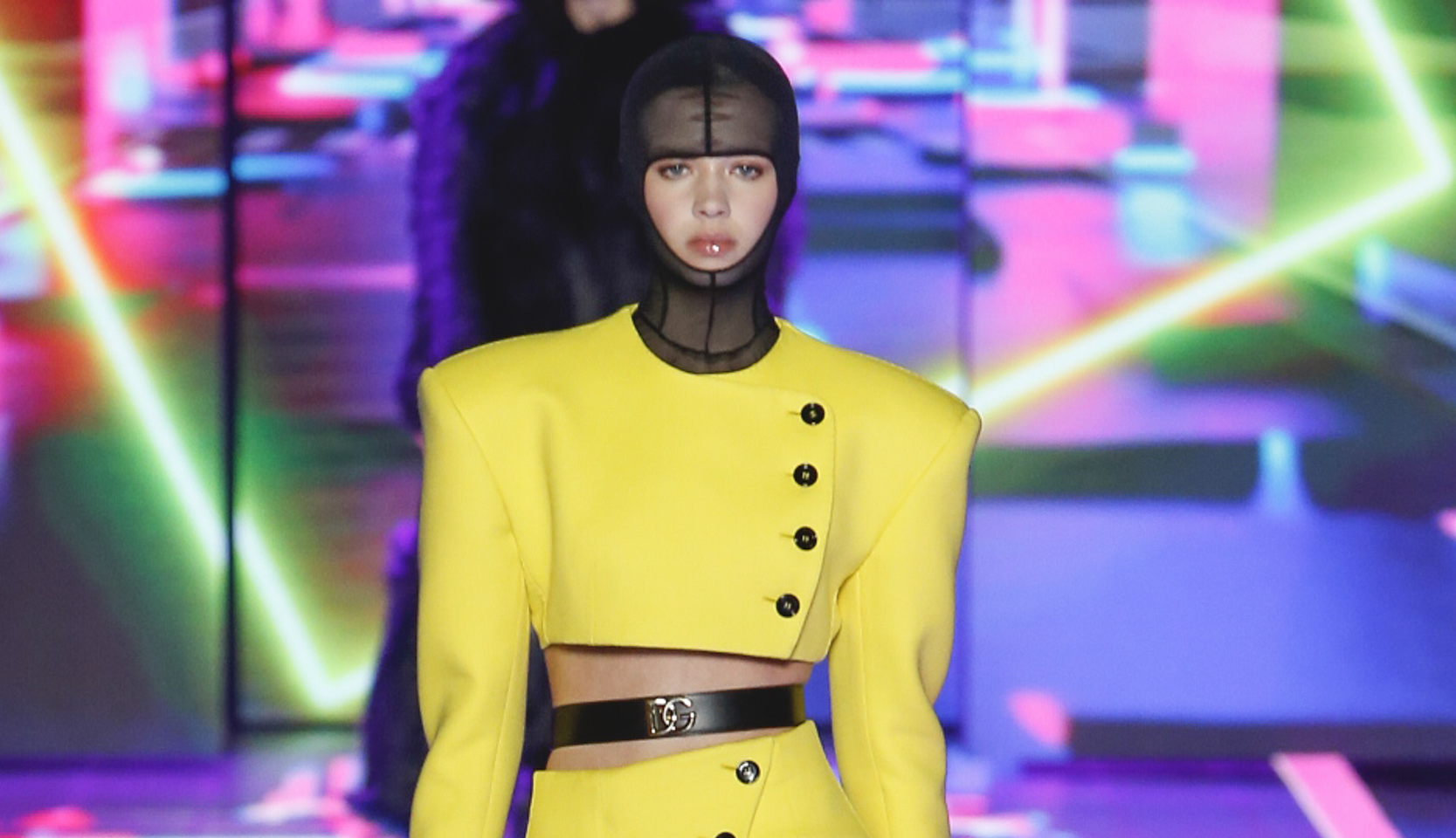 Dolce&Gabbana presenta una nueva visión futurista de su ADN inspirada en el metaverso.