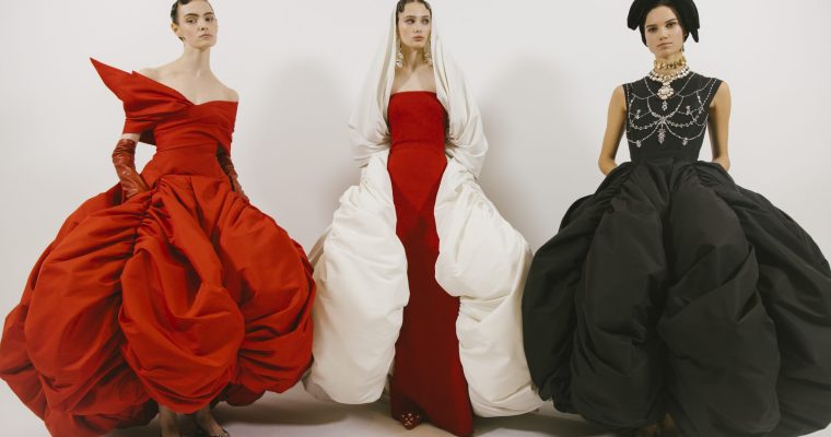 GIAMBATTISTA VALLI HAUTE COUTURE N 28