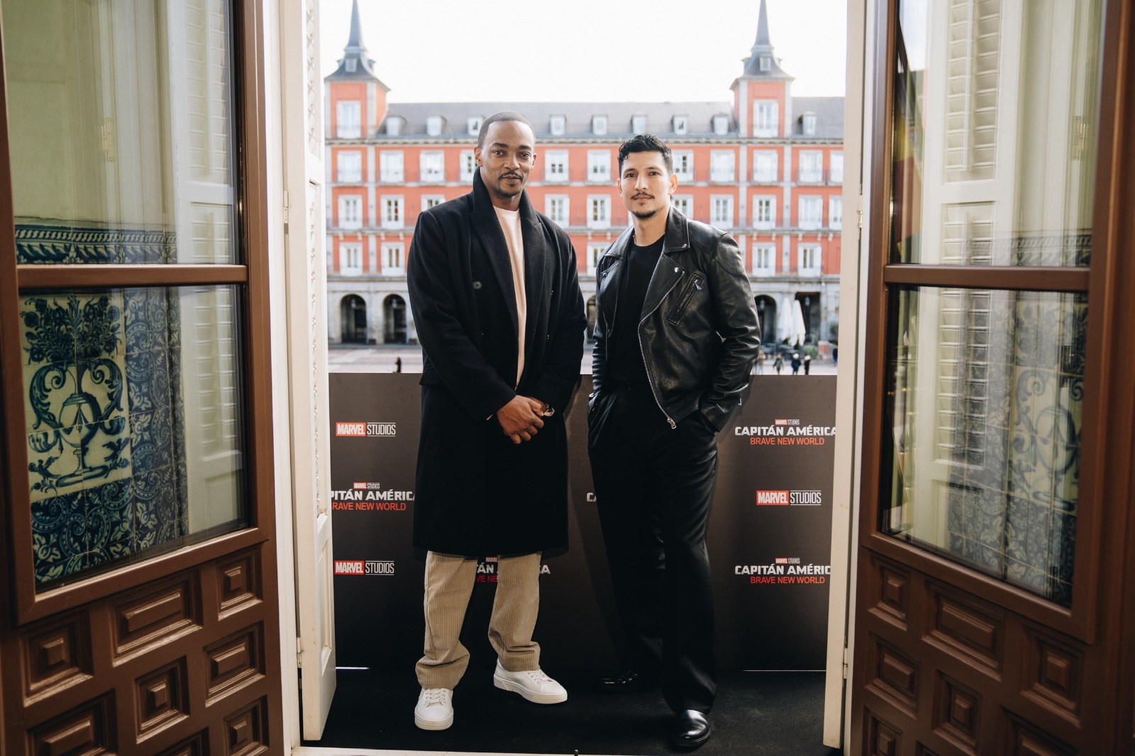 MARVEL STUDIOS COMPARTE IMÁGENES DEL TOUR POR EUROPA DE CAPITÁN AMÉRICA: UN NUEVO MUNDO.