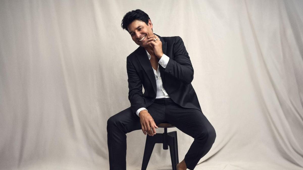 El reconocido cantante puertorriqueño Chayanne ha confirmado su regreso a Honduras como parte de su gira «Bailemos Otra Vez Tour 2025».