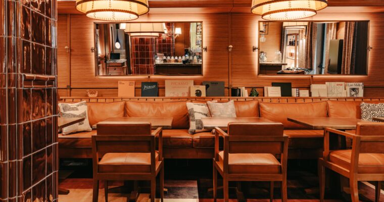 El brunch del Brach París es conocido como uno de los mejores de París y se ha convertido en una cita ineludible.