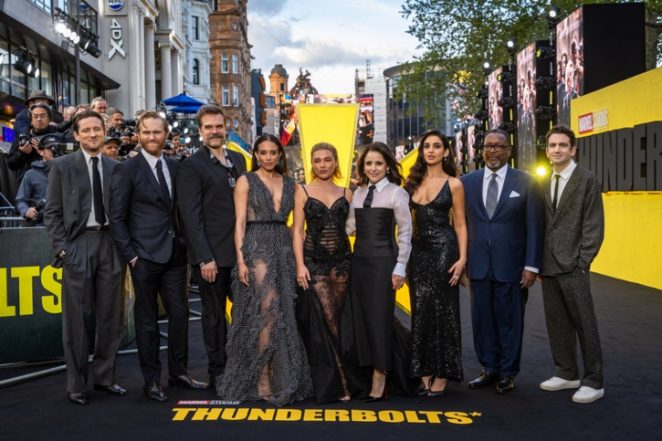 EL ELENCO Y LOS REALIZADORES DE THUNDERBOLTS SE REUNIERON EN LA PREMIERE DE LA PELÍCULA EN LONDRES.