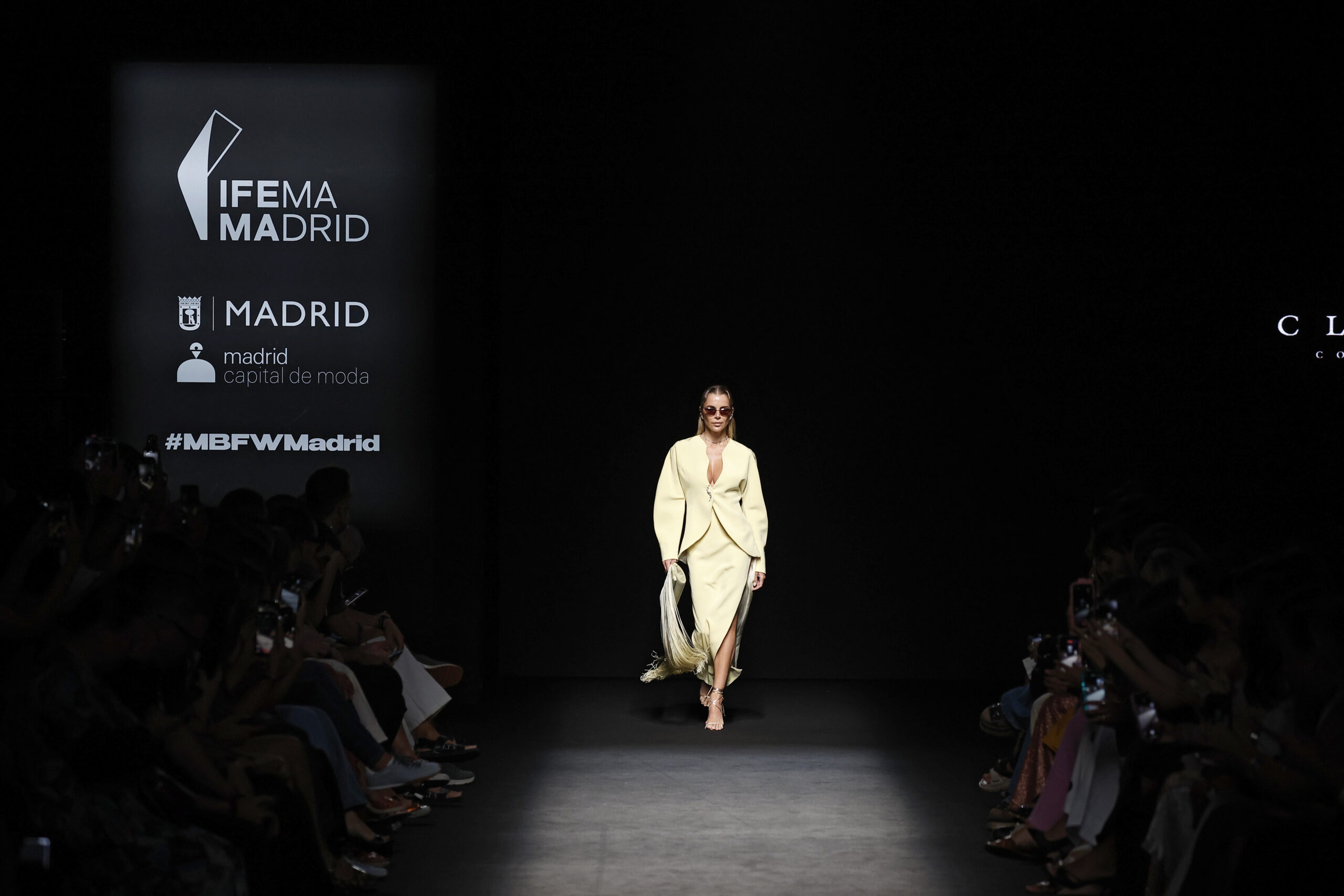 ROSÉ NOIR: la oda al exceso refinado de CLARO Couture.