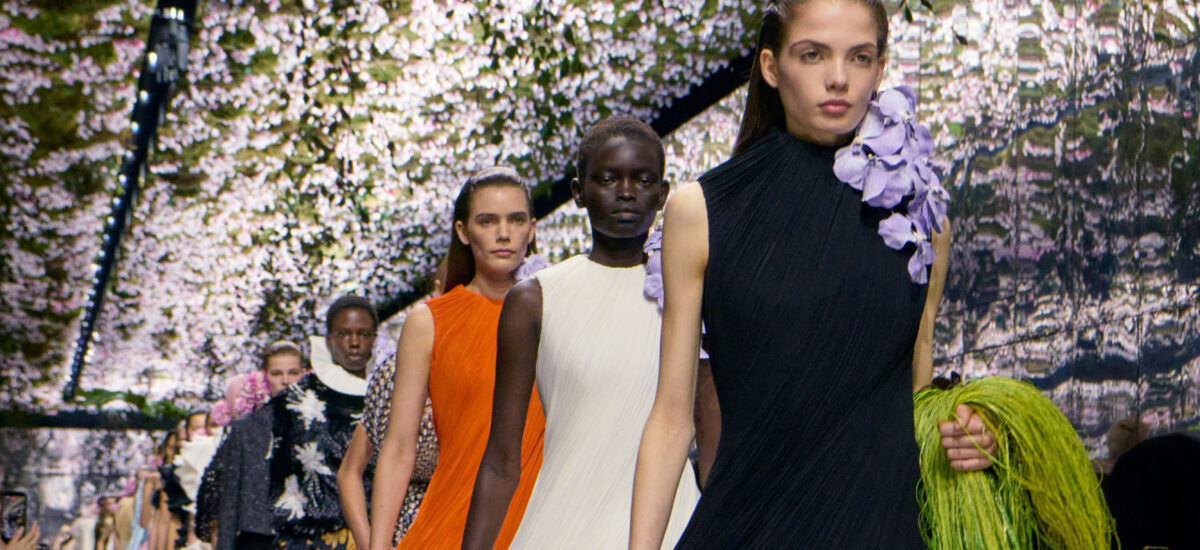 La Nueva Era de Dior: Jonathan Anderson Redefine la Alta Costura en París.