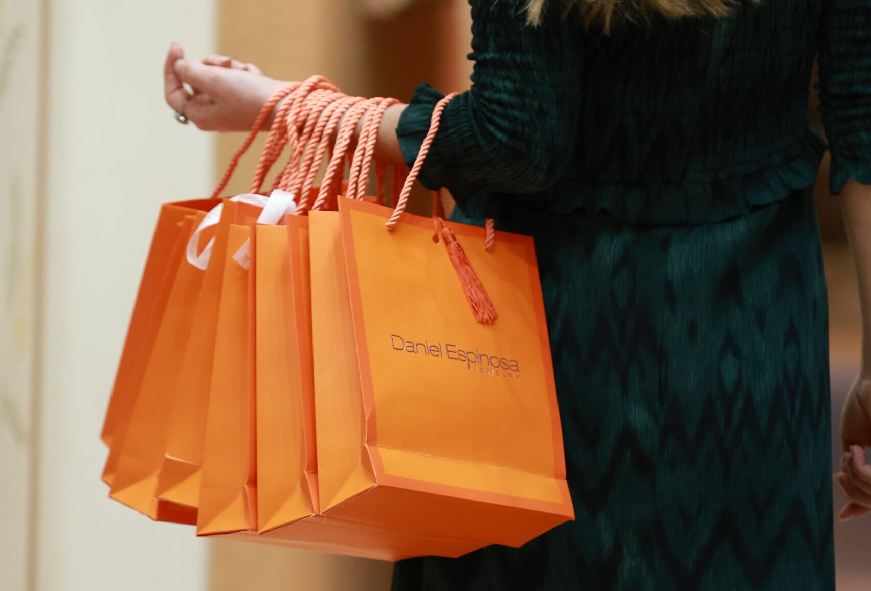 Daniel Espinosa llega a Madrid.