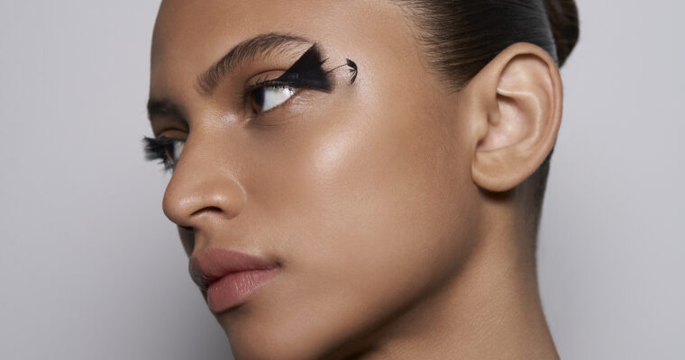CHANEL BEAUTY BACKSTAGE FALL WINTER 2026 HAUTE COUTURE SHOW
