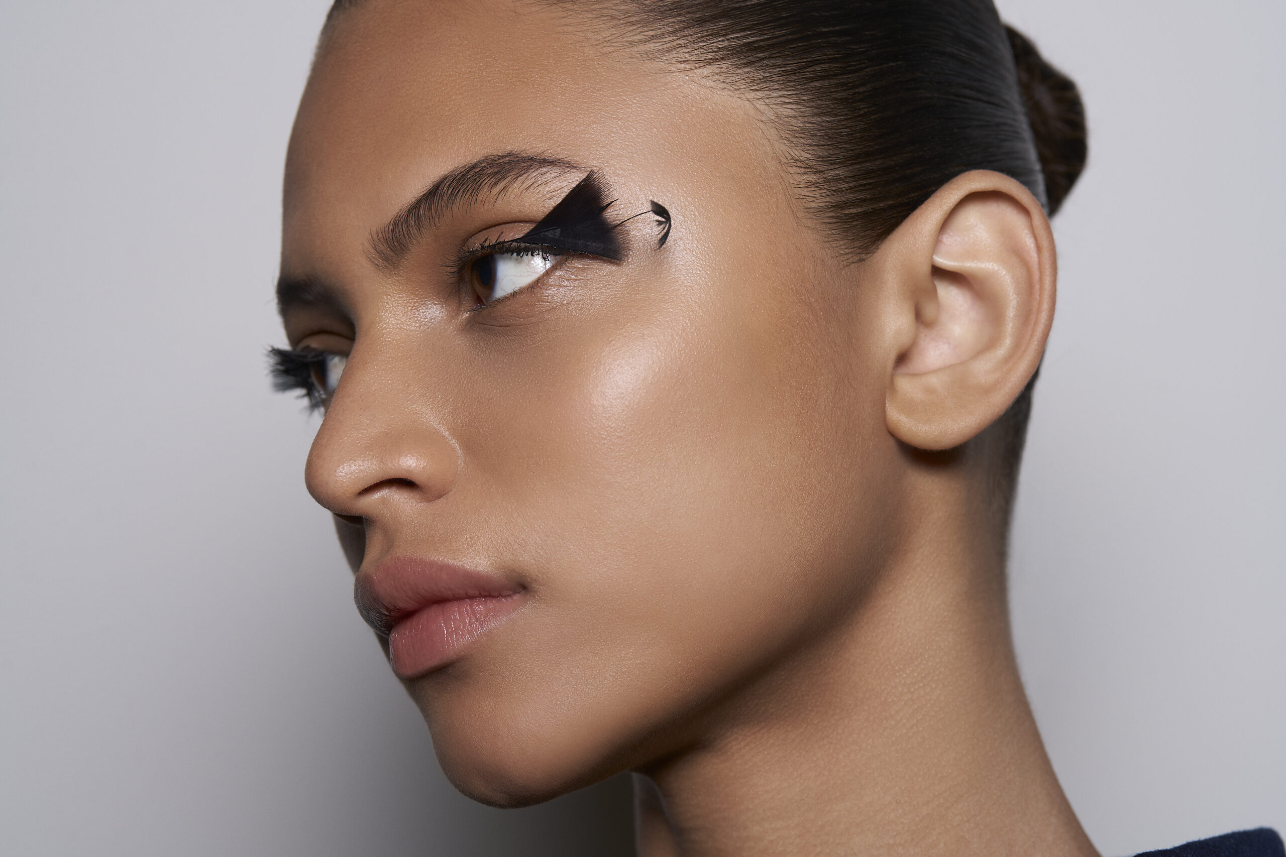 CHANEL BEAUTY BACKSTAGE FALL WINTER 2026 HAUTE COUTURE SHOW