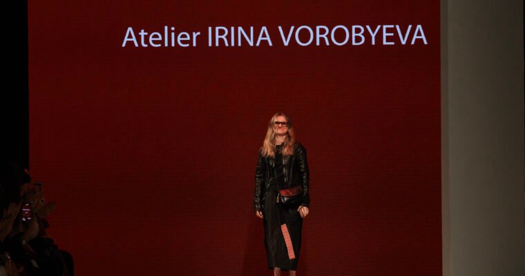 Atelier Irina Vorobyeva (Moscow) presented a collection dedicated to traditional folk costume.