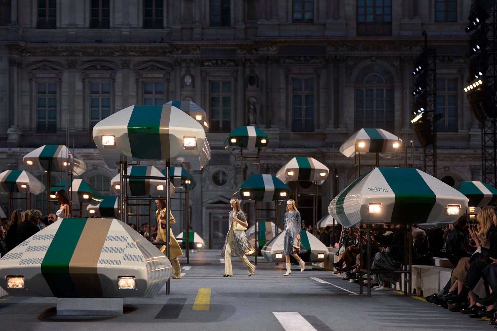 LOUIS VUITTON Colección Primavera-Verano 2027 ERGONOMÍA.